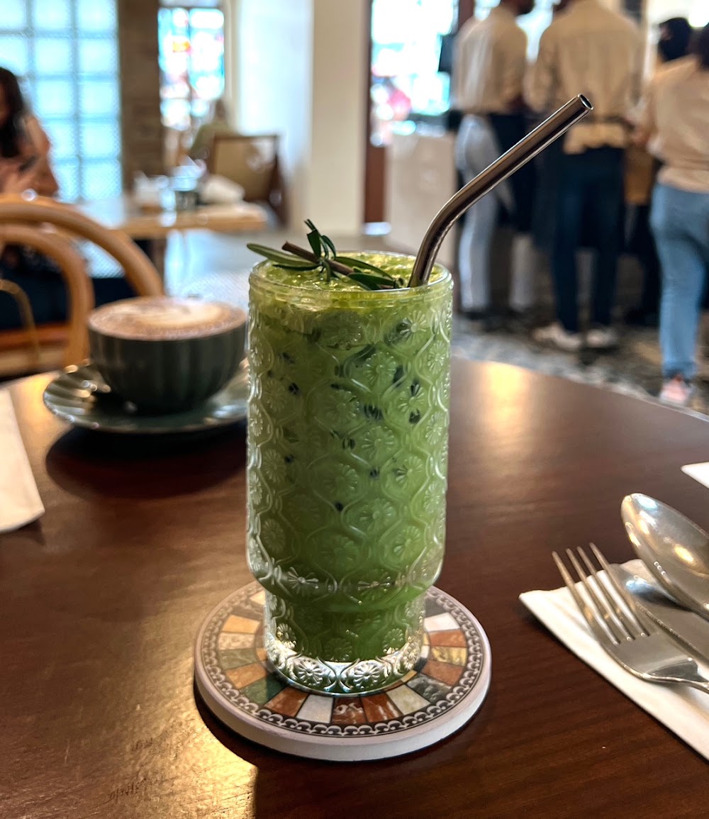 Nimmies Pastry Cafe